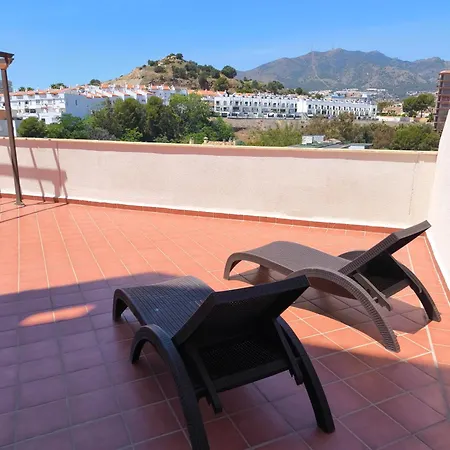 Family Spacious Apartment, Terrace, Kitchen, View, Free Parking And Wifi Apartment Benalmádena