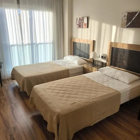 Family Spacious Apartment, Terrace, Kitchen, View, Free Parking And Wifi Apartment Benalmádena